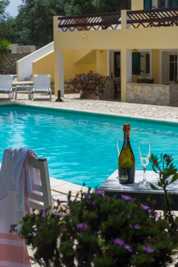 Villa Elaia Suites & Apartments No.3 Gaios Exterior foto