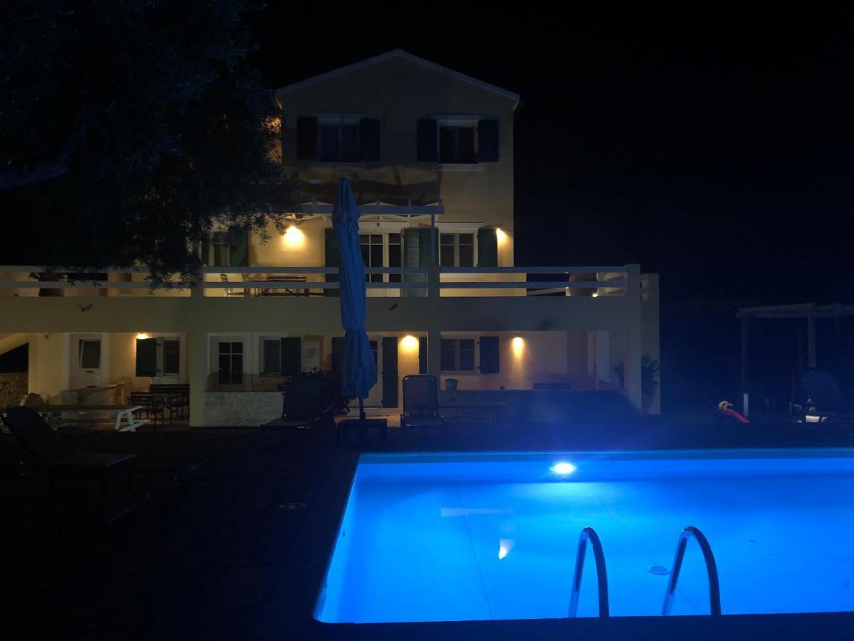 Villa Elaia Suites & Apartments No.3 Gaios Exterior foto